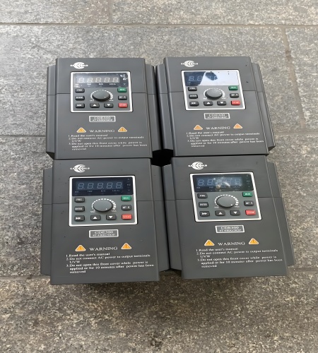 成都回收废品变频器多少钱一斤